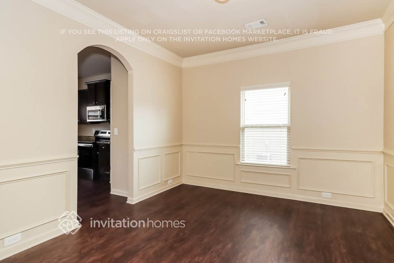 3670 Brookhollow Dr - Photo 7 of 18