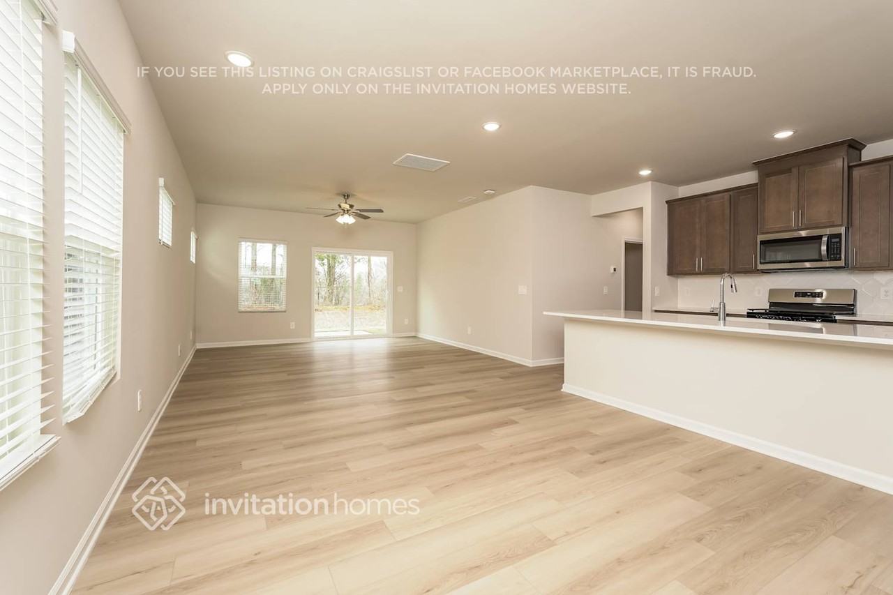 2265 Cherry Creek Rd - Photo 5 of 21