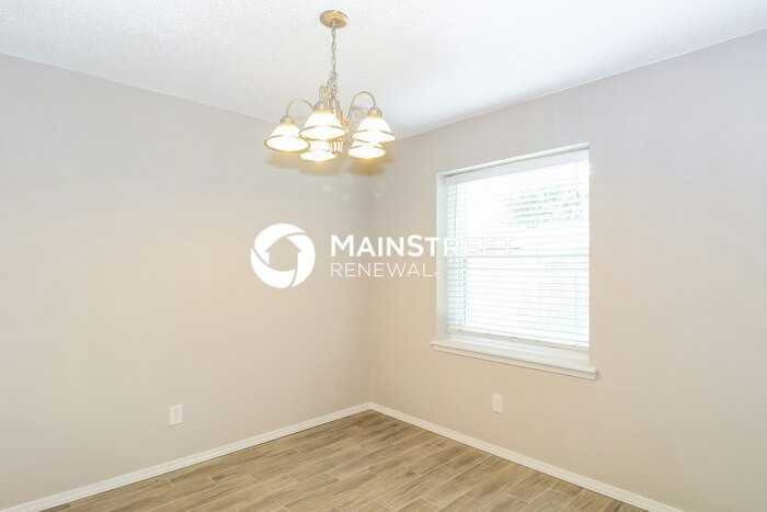 6637 N Park Dr - Photo 6 of 16