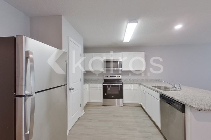 2799 W Sheila Dr - Photo 7 of 22