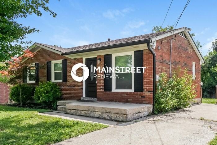 7415 Hallmark Dr - Photo 3 of 17