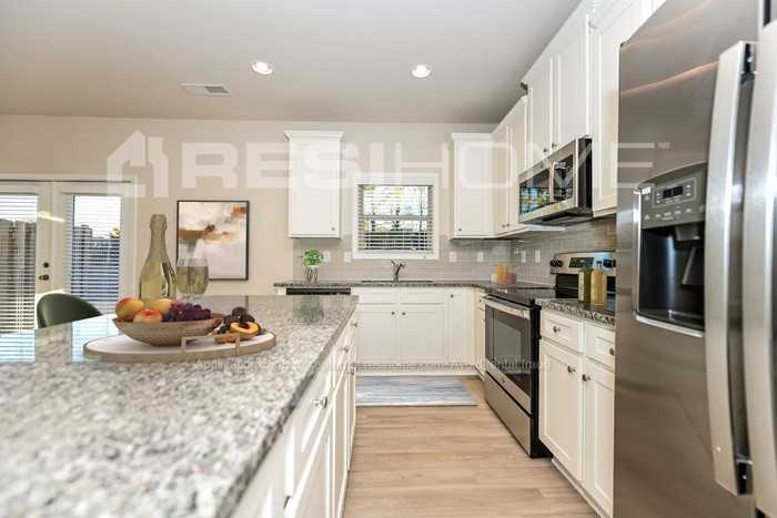 420 Avocet Sea Ln - Photo 4 of 16