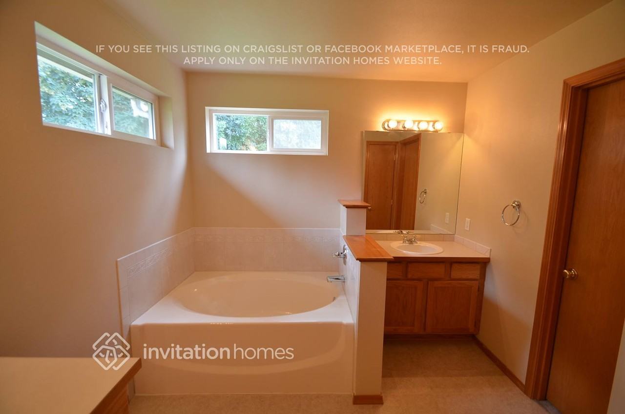 13016 73rd Avenue Ct E - Photo 7 of 9