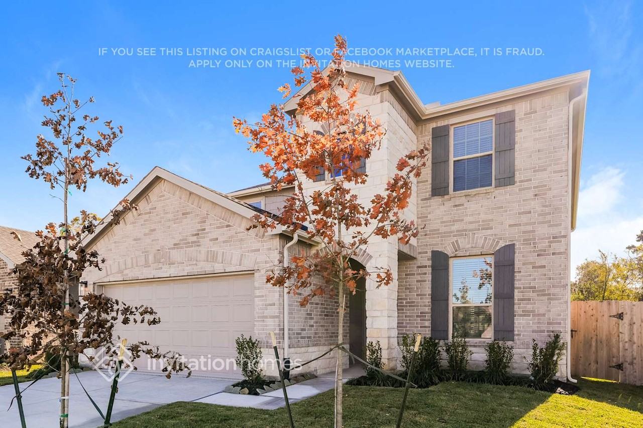 13495 Maltessa Dr - Photo 2 of 4