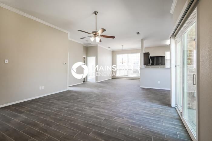 8117 Eagle Dr - Photo 5 of 16