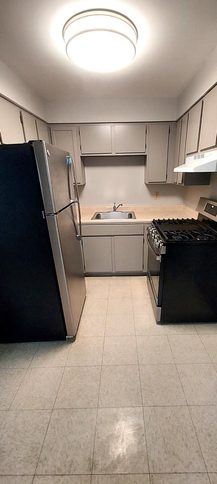 1501 15th St #2 - Photo 7 of 8