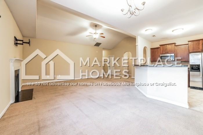 405 Peppermint Dr - Photo 6 of 27