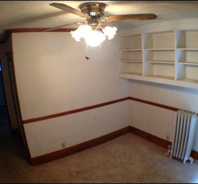 313 E 3rd St #1 - Photo 5 of 9