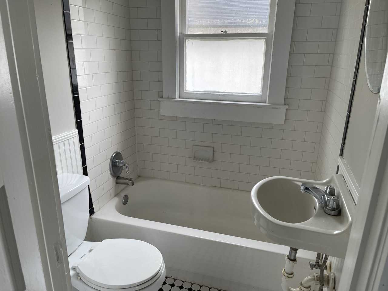 2609 Lowell Ave #1 - Photo 4 of 5