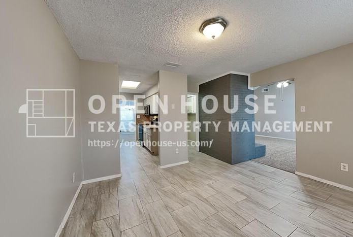 1711 Elizabeth Dr - Photo 7 of 23