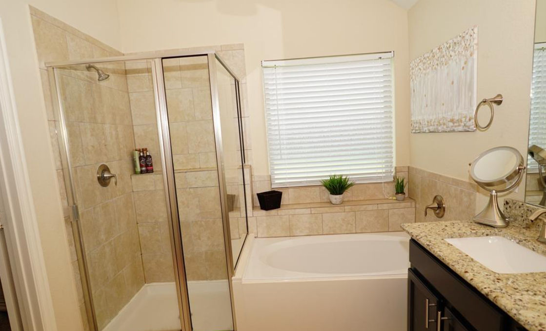 18118 Tucson Bend Dr - Photo 4 of 5