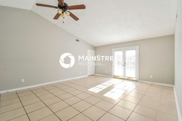 7111 Peppermill Ln - Photo 5 of 18