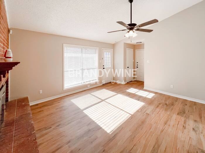 5505 Key Bnd - Photo 3 of 26