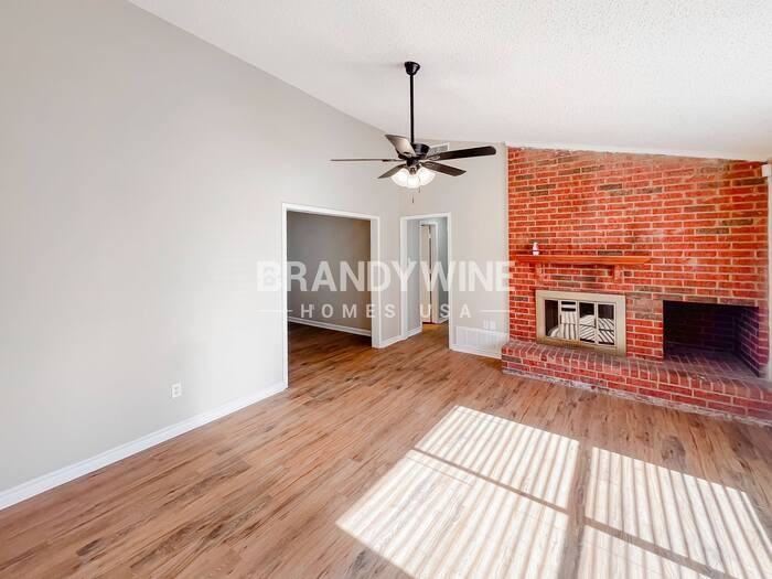 5505 Key Bnd - Photo 5 of 26