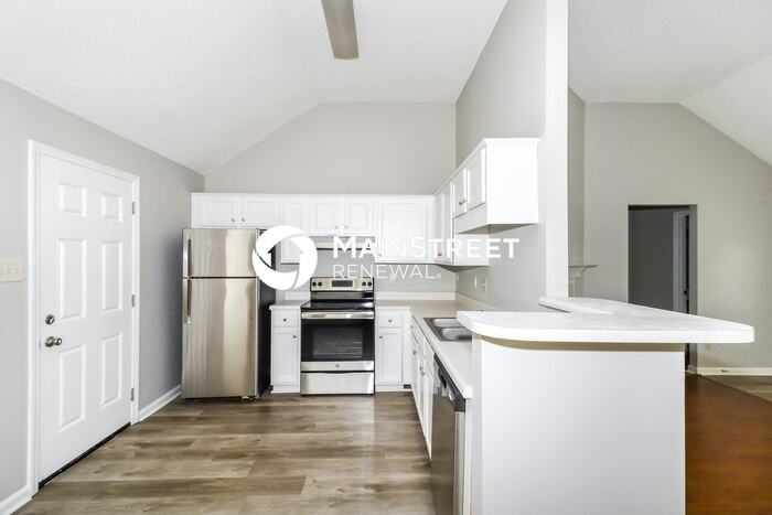 3761 Clarion Dr - Photo 7 of 16