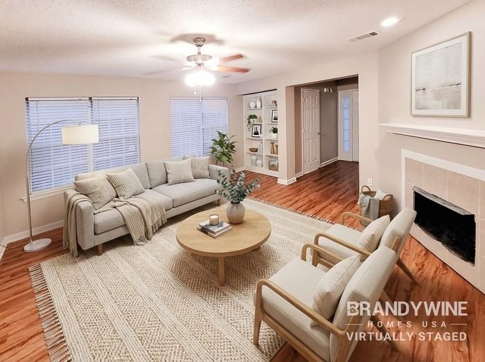 3962 Sunset Lake Cv - Photo 3 of 25