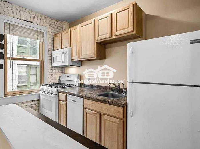 2218 Nicollet Ave #23 - Photo 2 of 16