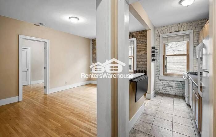 2218 Nicollet Ave #23 - Photo 6 of 16