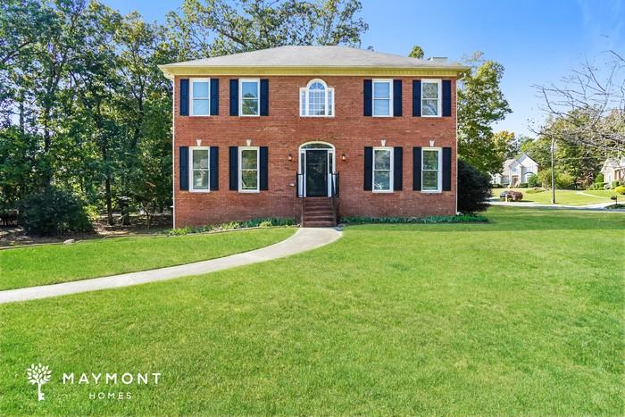 1691 Russet Hill Cir