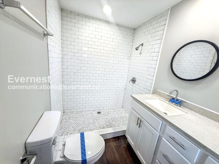 8234 4th Ave S - Photo 6 of 19