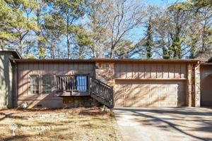 featured image of 335 Southwind Cir