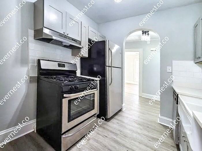 1174 Ridgecrest Ln Se - Photo 3 of 26