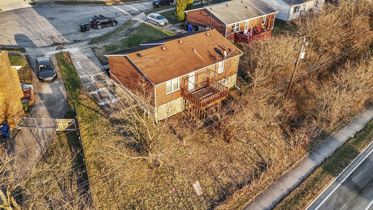 608 Mccurdy Ct #1 - Photo 4 of 28