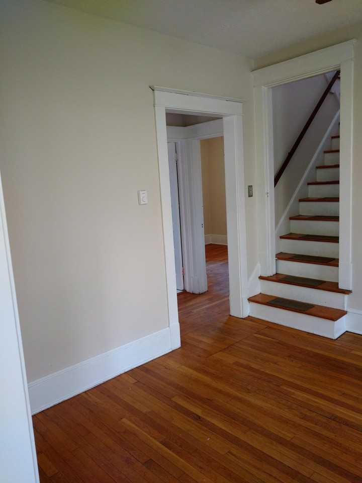 101 W Whitlock Ave #1 - Photo 5 of 23