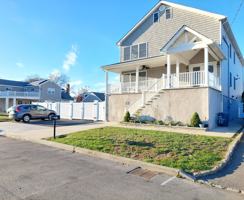 featured image of 64 Orchard St #1