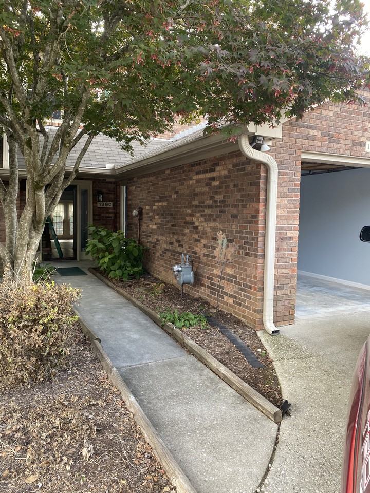 136 Durwood Rd #C - Photo 6 of 7