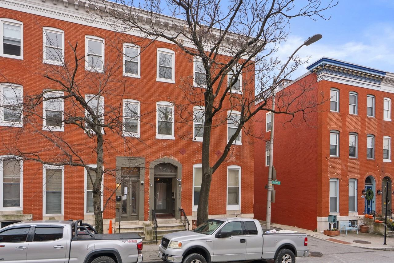 2025 E Baltimore St - Photo 4 of 15