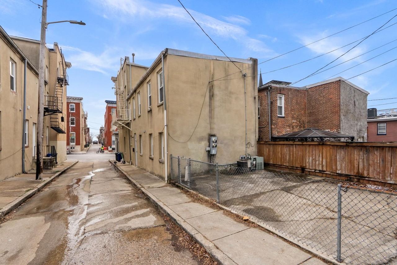 2022 E Baltimore St - Photo 6 of 9
