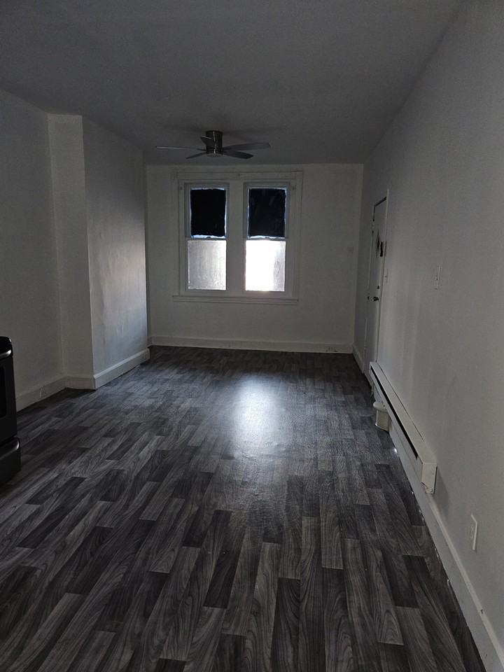 522 W Westmoreland St #2 - Photo 4 of 7