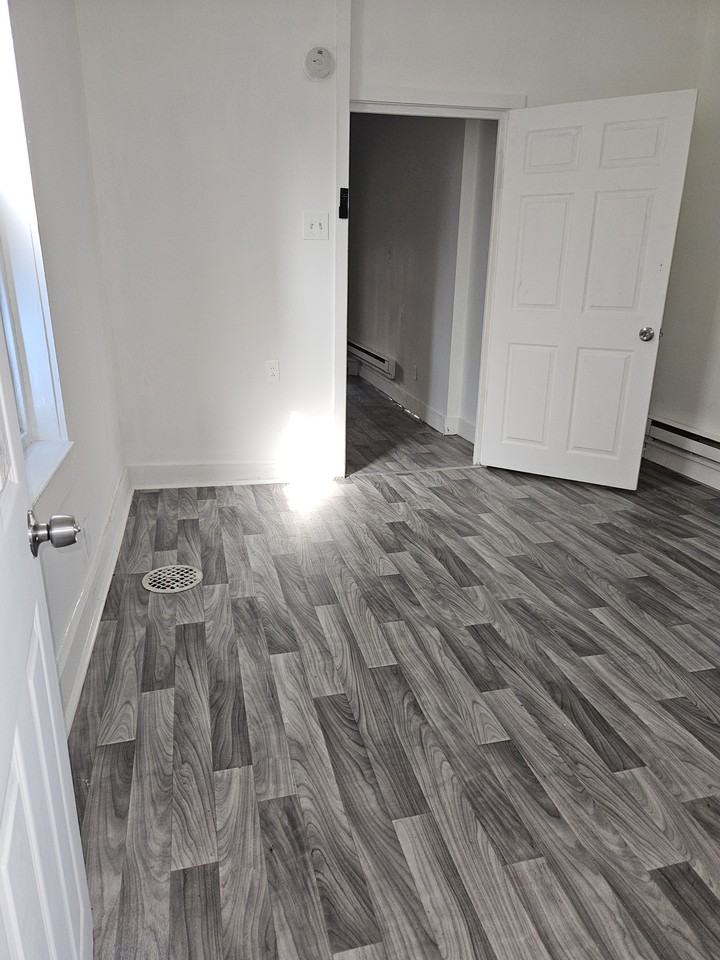 522 W Westmoreland St #2 - Photo 5 of 7