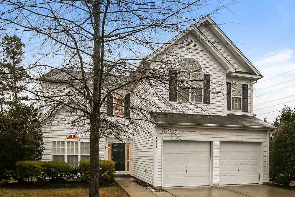 4004 Houldsworth Dr - Photo 5 of 17