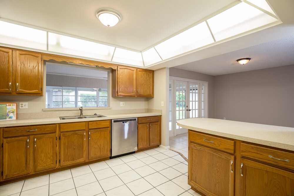 411 Greenfield Rd - Photo 6 of 13