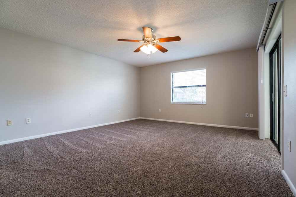 411 Greenfield Rd - Photo 7 of 13