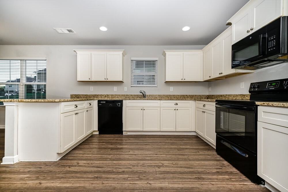 405 Invector Ct - Photo 6 of 17