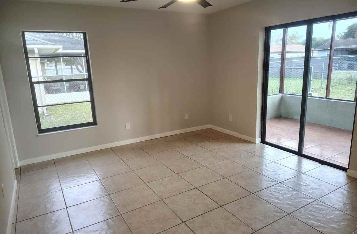 437 Short Dr #1 - Photo 5 of 14