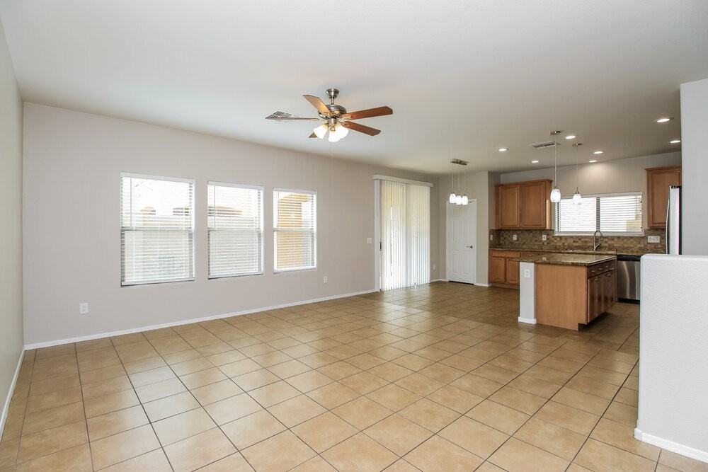 21123 E Tierra Grande Dr - Photo 6 of 17