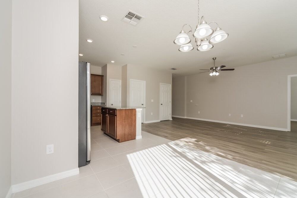 1733 Cayman Cove Cir - Photo 6 of 16