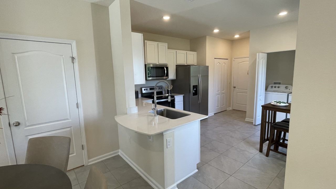 Sunnyvale St #75 - Photo 5 of 36