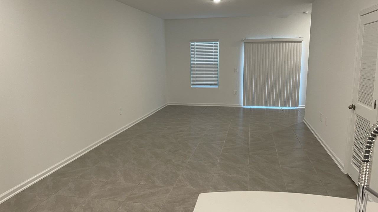 Sunnyvale St #75 - Photo 6 of 36