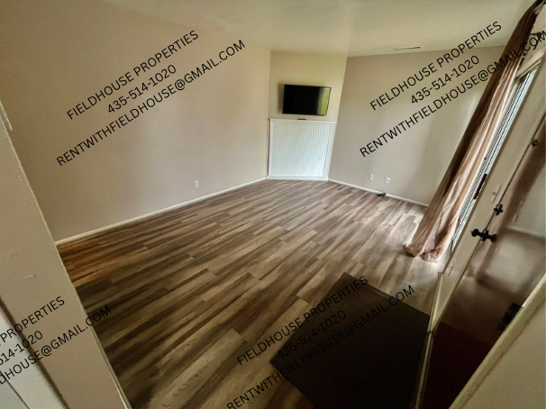 1265 N 400 E #4 - Photo 3 of 16