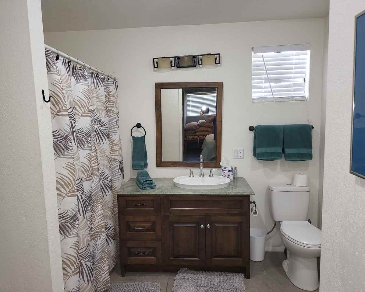 601 E Beale St #3 - Photo 7 of 8