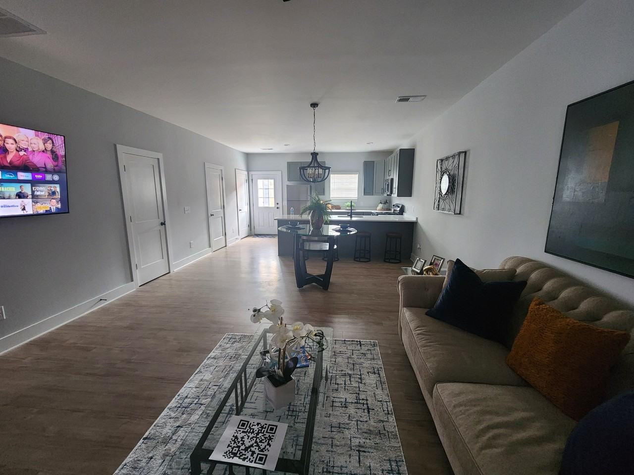 193 Freeze Ave Nw - Photo 4 of 33