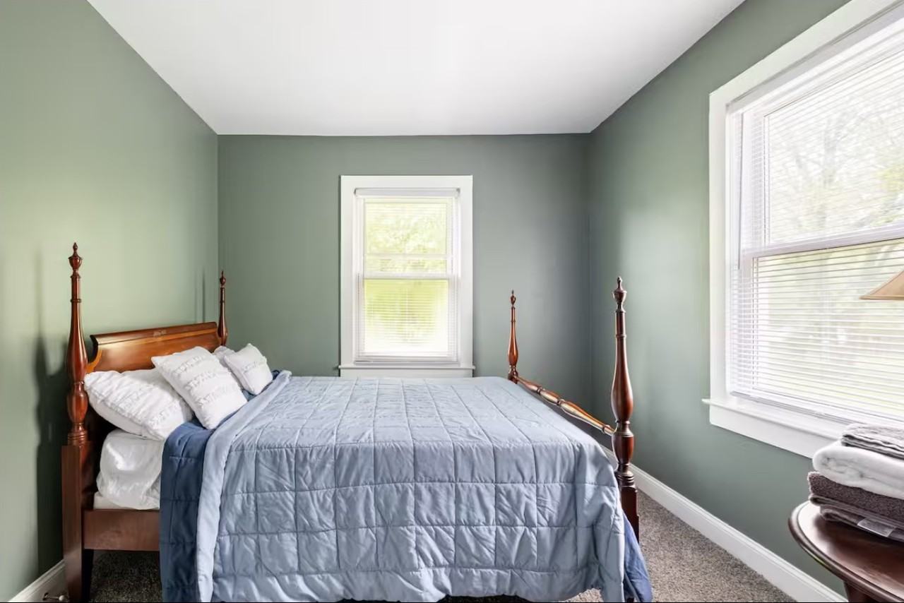 1620 Morgantown Rd - Photo 3 of 4