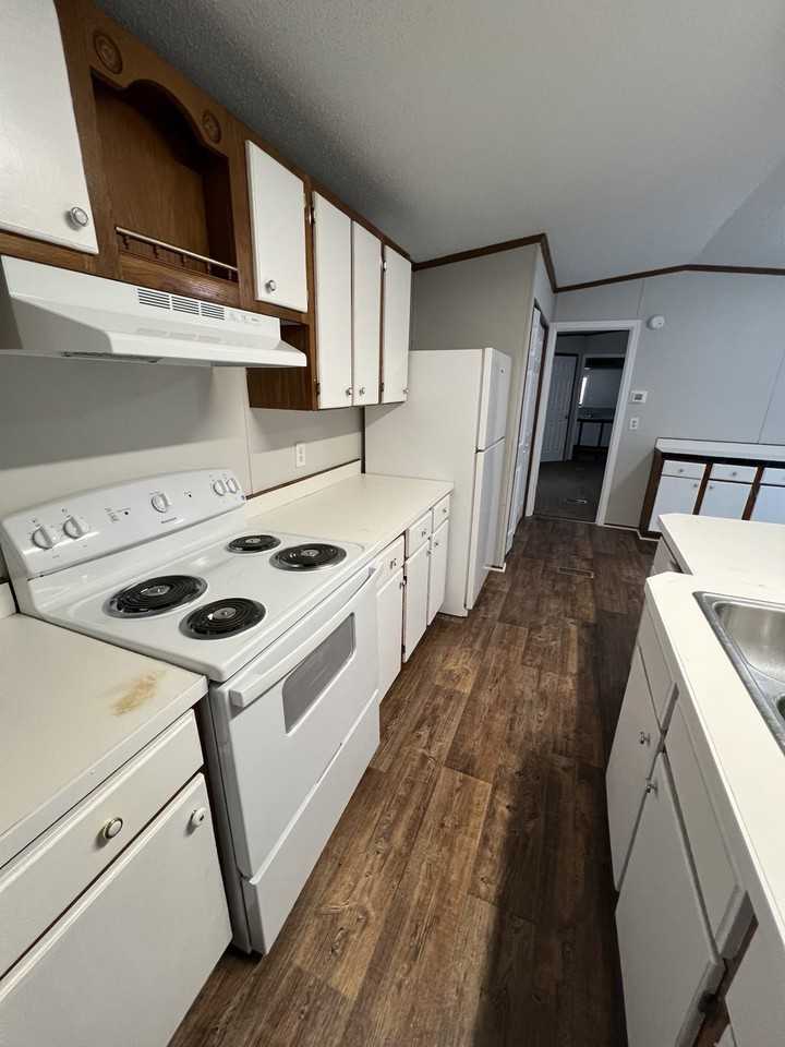 691 Julia St #1 - Photo 7 of 13