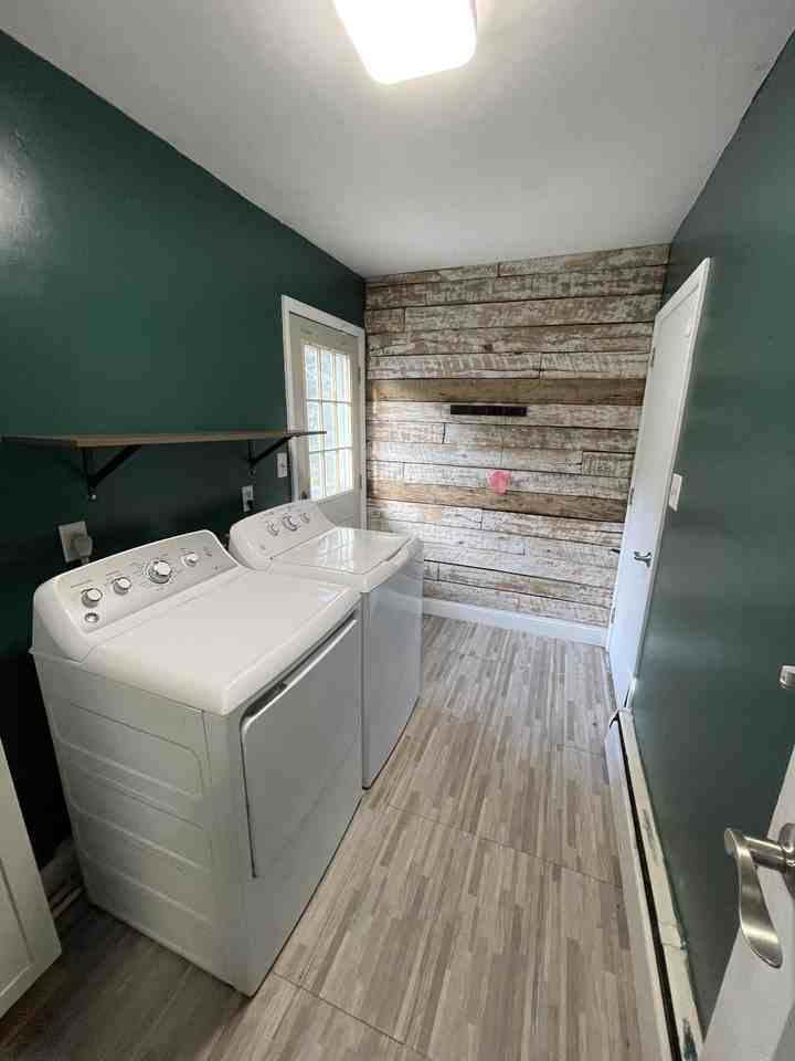 1002 Sherwood Cir #1 - Photo 6 of 12