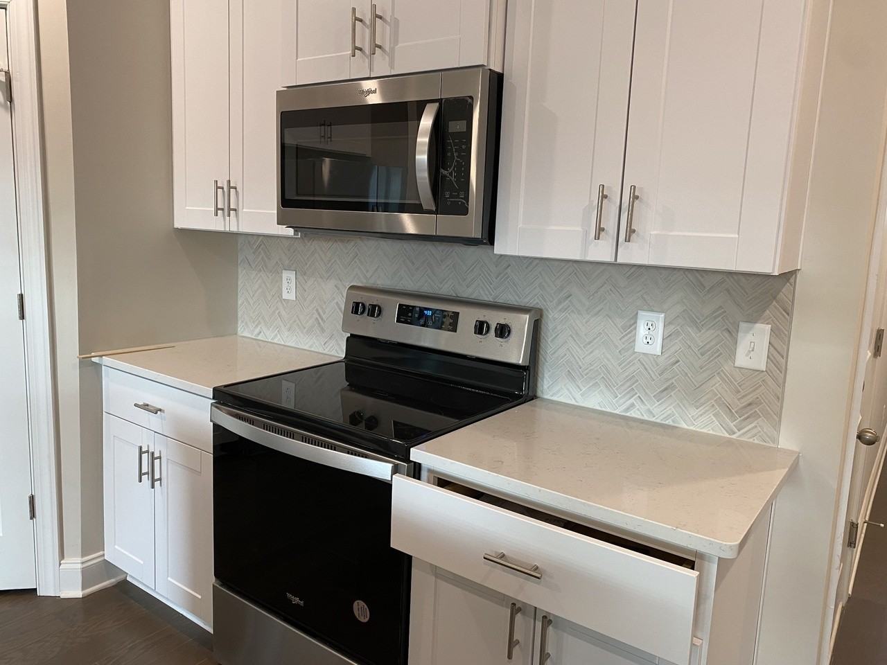 365 Coleman Ct #1 - Photo 2 of 15